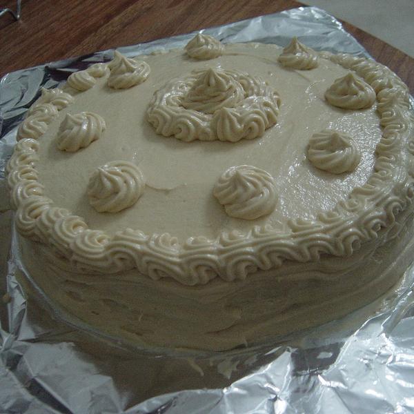 Caramelly Goodness of a Cake gallery photo 1