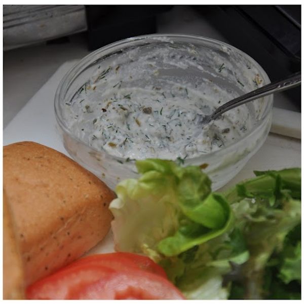 Delicious and Healthy Salmon Patty Sandwiches gallery photo 5