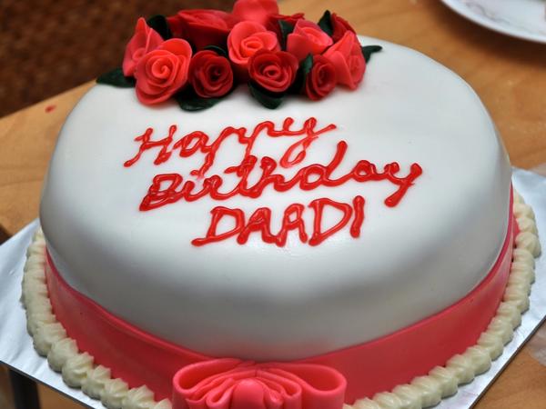A Cake Fit For a 60th Birthday Celebration!