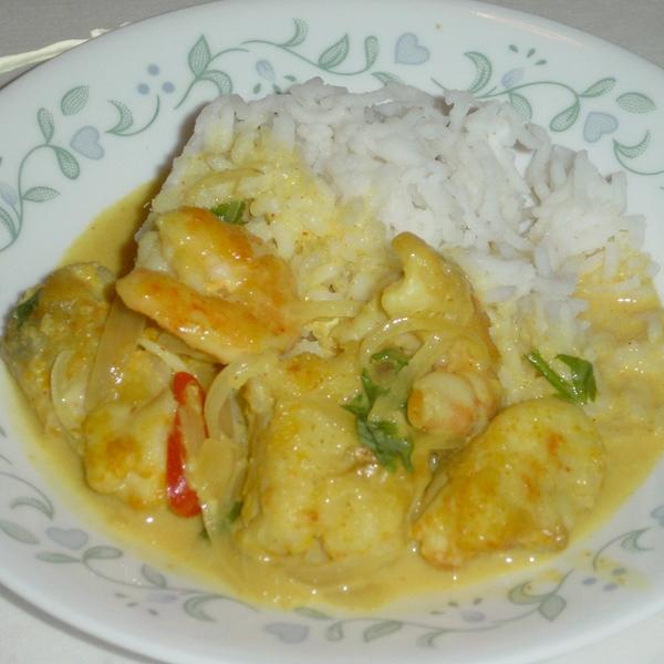 Fish and Prawns in Coconut Milk Curry gallery photo 1