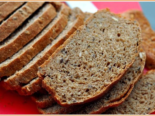 Whole Wheat, Oats and Seeds Bread