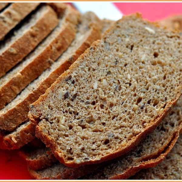 Whole Wheat, Oats and Seeds Bread gallery photo 1