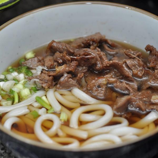 Niku Udon - Japanese Style Beef Noodle Soup gallery photo 3