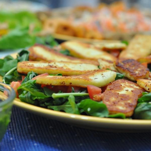 Grilled Halloumi Salad with Pesto  gallery photo 1