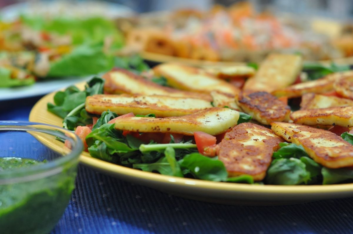 Click to view full image Grilled Halloumi Salad with Pesto
