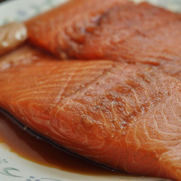 Spicy Teriyaki Marinated Salmon Salad gallery photo 6