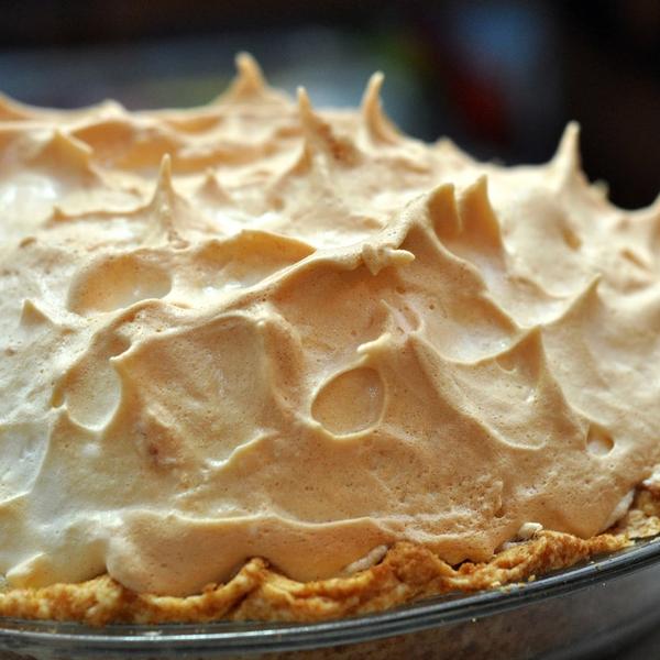 The Perfect Lemon Meringue Pie  gallery photo 6