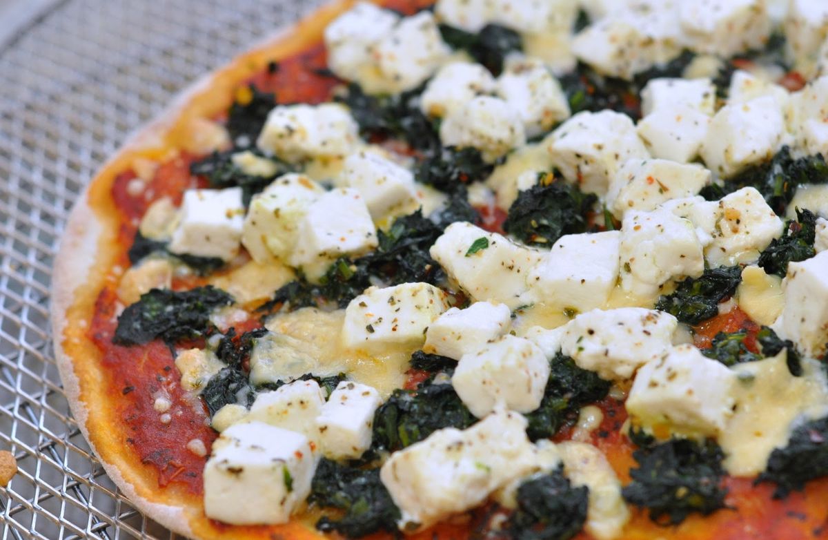 Click to view full image Palak Paneer Pizza with a Twist!