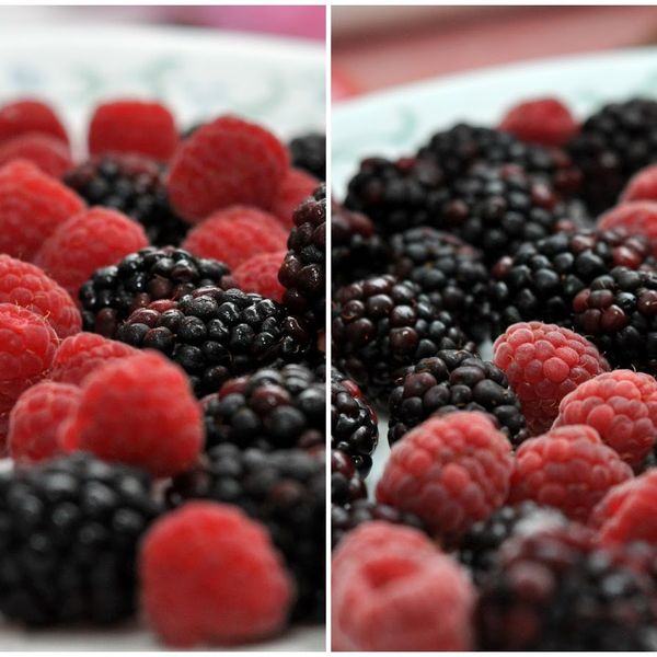 Iced Berries with White Chocolate Sauce gallery photo 5