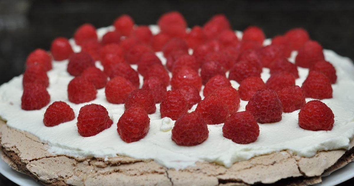 Chocolate Raspberry Pavlova