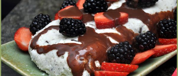 Meringue Gelato Cake