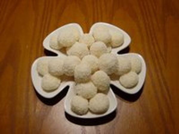Coconut Laddoos