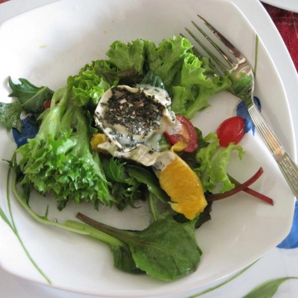 Cheese and Greens ..... gallery photo 1