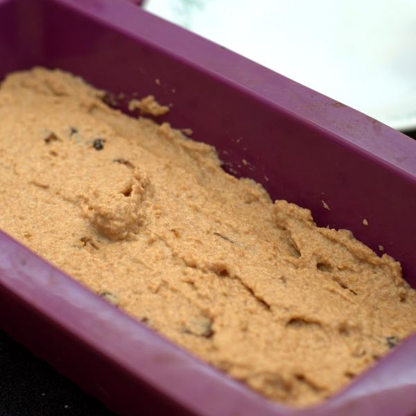 Whole Wheat Bread with Apples, Figs and Oats gallery photo 4