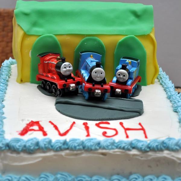 Thomas & Friends - Tidmouth Sheds Birthday Cake gallery photo 3