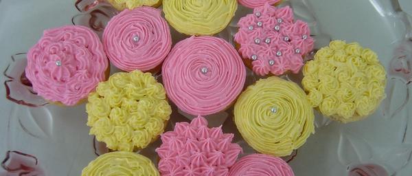 Mini Cupcakes for a Little Princess