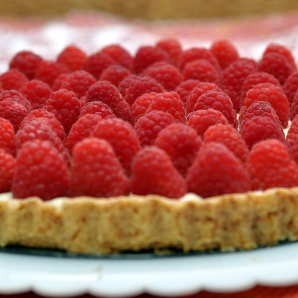 Raspberry White Chocolate Tart gallery photo 3
