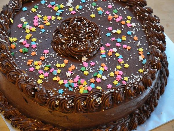 A Taste for Giving ...... Eggless Chocolate Cake with Chocolate Frosting