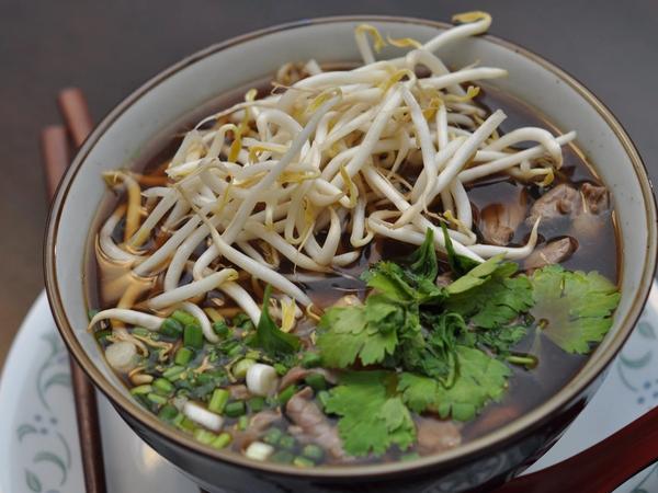 Quick and Easy Vietnamese Beef Noodle Pho