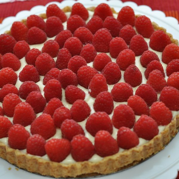 Raspberry White Chocolate Tart gallery photo 6