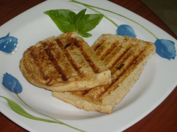 Grilled Cheese Sandwich .... The Way I Like It!