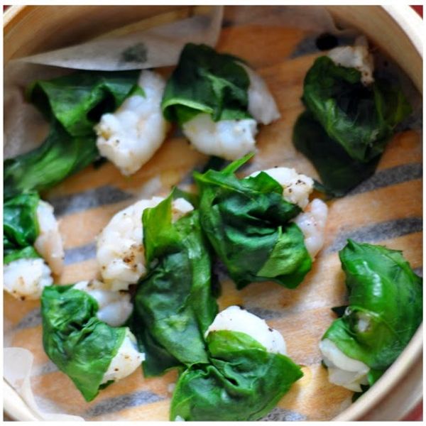 Dim Sum @ Home ........ Prawn Spinach Rolls gallery photo 4