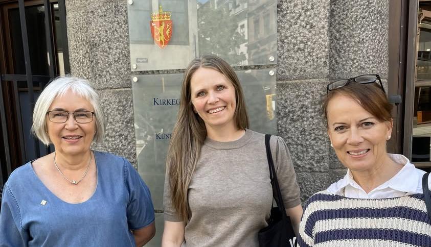 Åshild Woldstad, Anne Elisabeth Sæter og Ulrika Bergroth-Plur