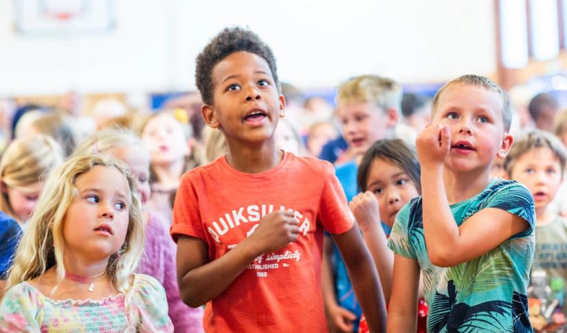 Sanger til kroppsøving, dans, sanglek og koordinasjon