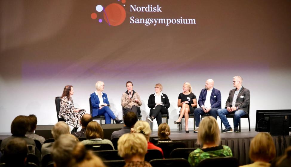 Deltakere i paneldebatten