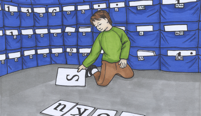 Illustrasjon av elev som pusler ordet 'fokus' med store bokstavkort på gulvet