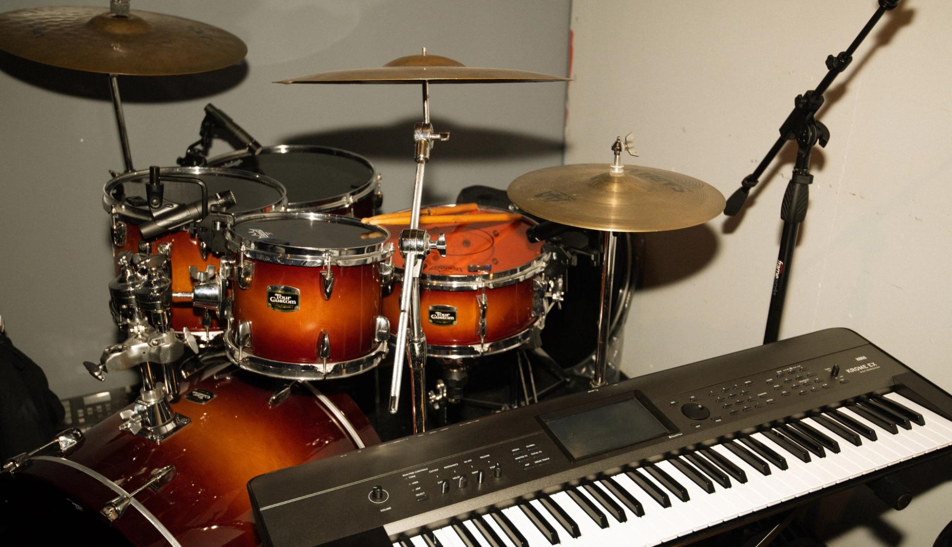 Utstyr: instrumenter – Musikk i skolen