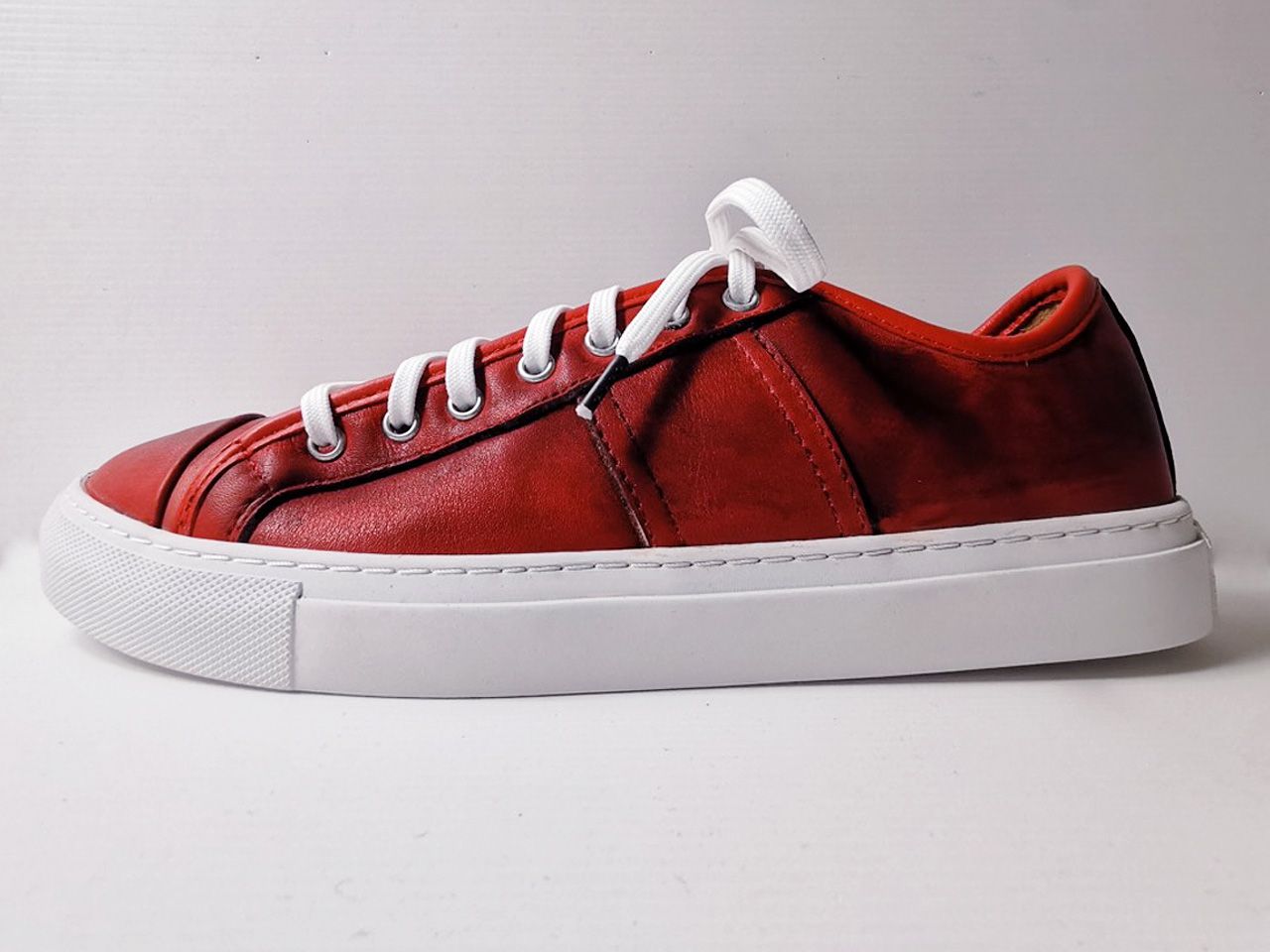 LUZ06 Red