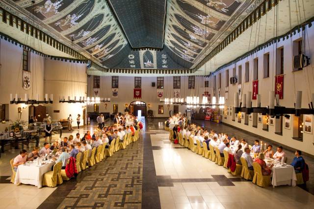 Gala-Dinner in historischem Festsaal