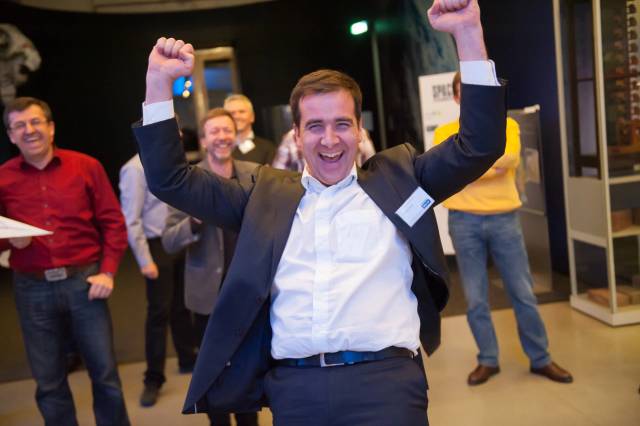 Jubelnder Sieger beim Team-Event