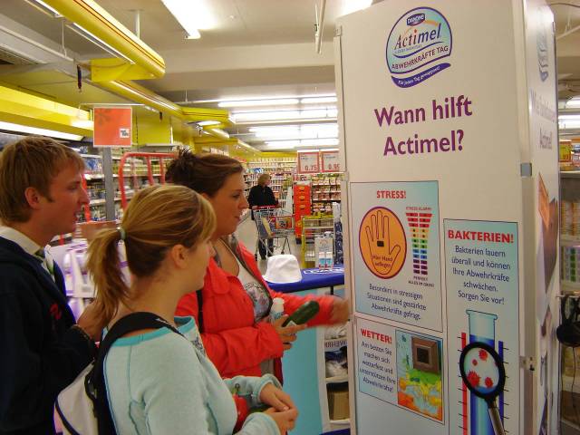 Actimel Danone POS-Aktion Supermarkt