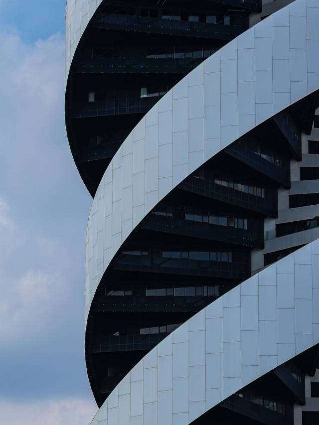 Curved Glass Facade