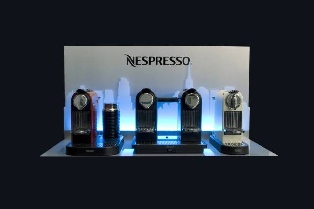 Nespresso Kaffeemaschinen Display blau beleuchtet
