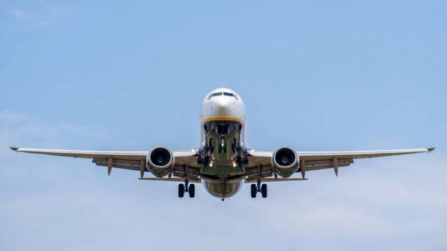 Aircraft Landing Approach
