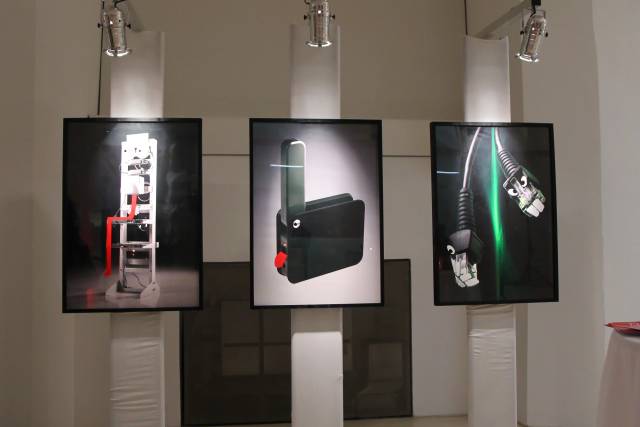 Industrieprodukt Fotoausstellung Leuchtkästen
