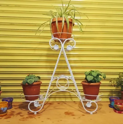 A design 3 pot holder