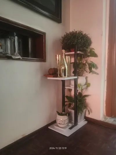 Indoor 4 pot alternate design