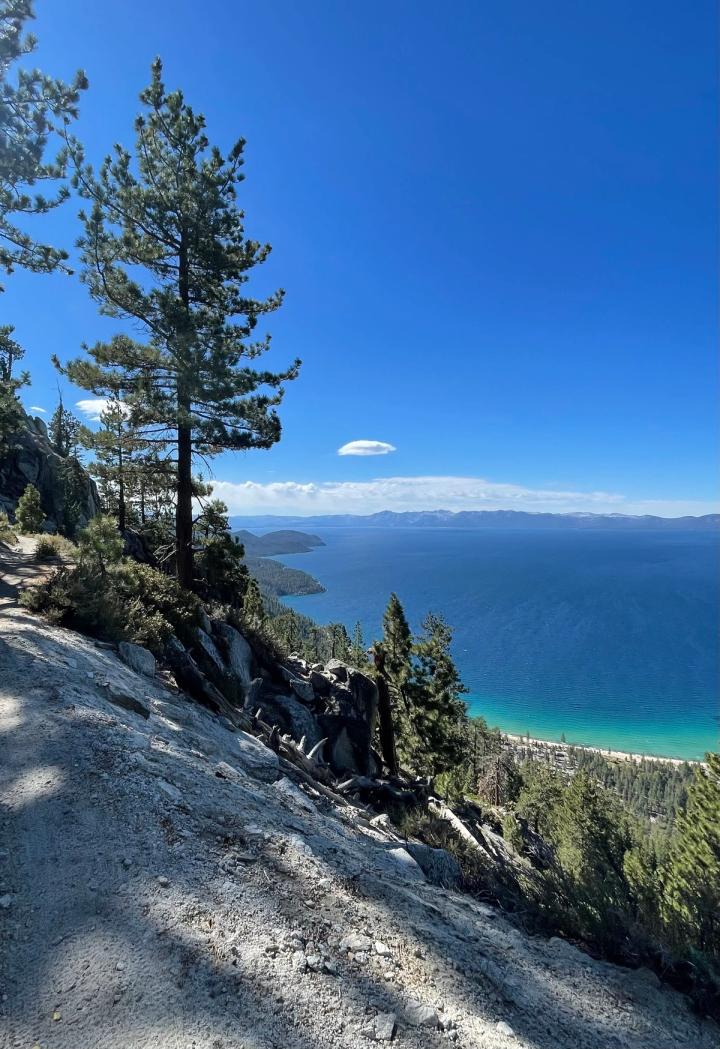 Flume trail in Lake Tahoe