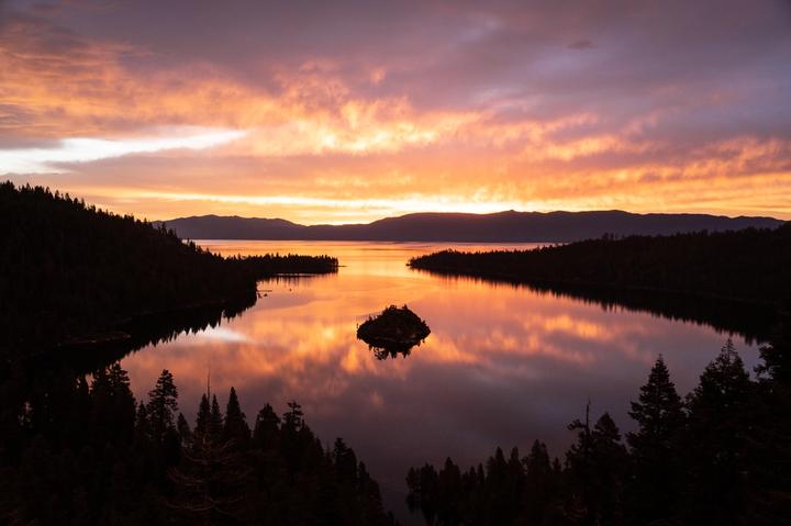 Sunset of Lake Tahoe landscape
