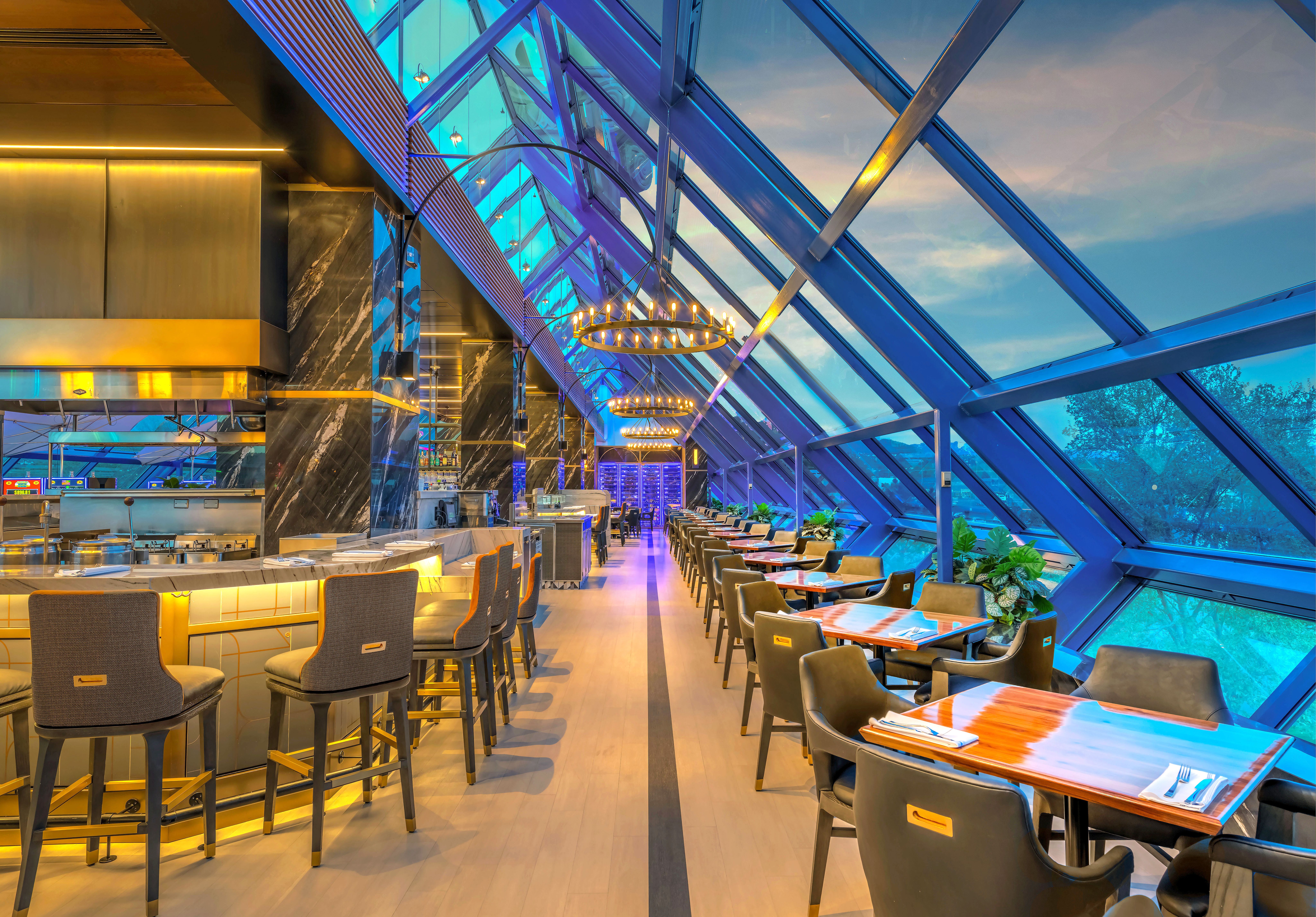 Oyster & Sushi Bar in Atlantis Casino