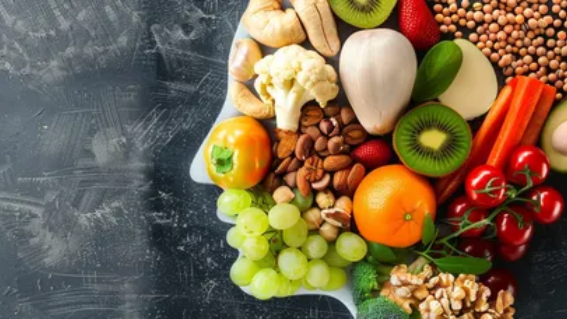Image of a head shaped in variou vegetables.