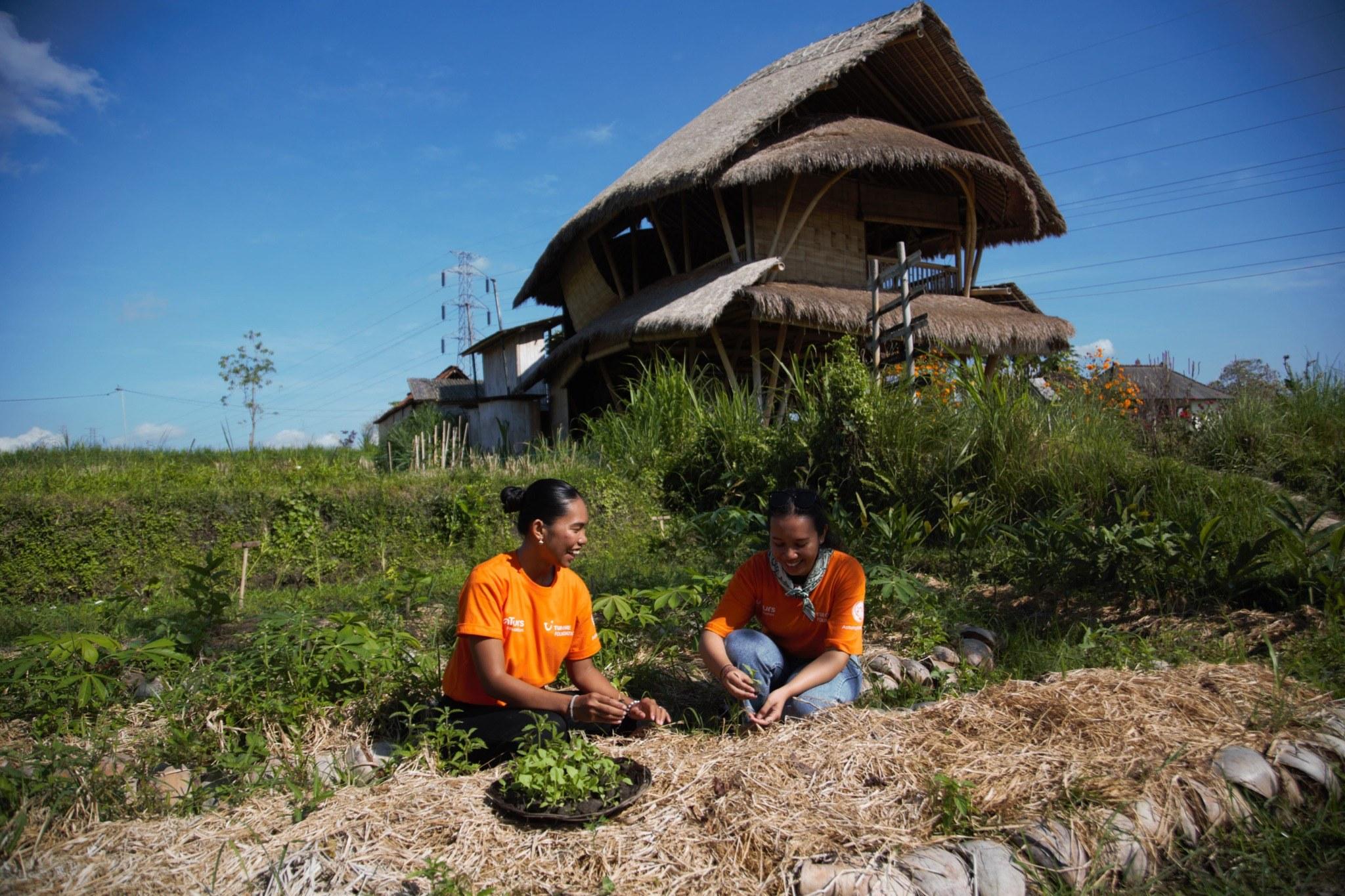 Sustainably transforming tourism through impact investment – TUI Care Foundation launches new TUI Futureshapers Global initiative | TUI Group