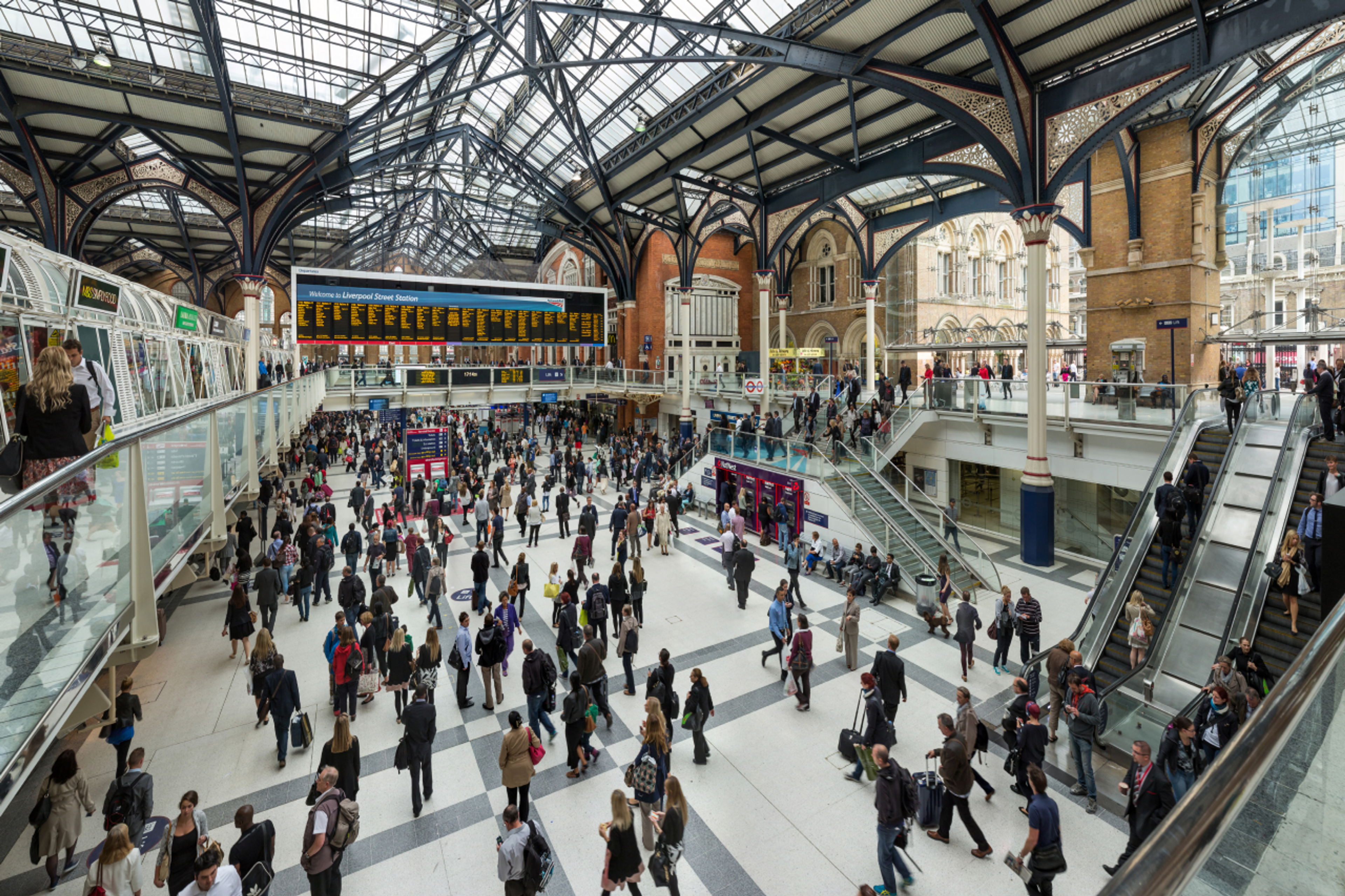Liverpool Street Station – Financial hub and hip district