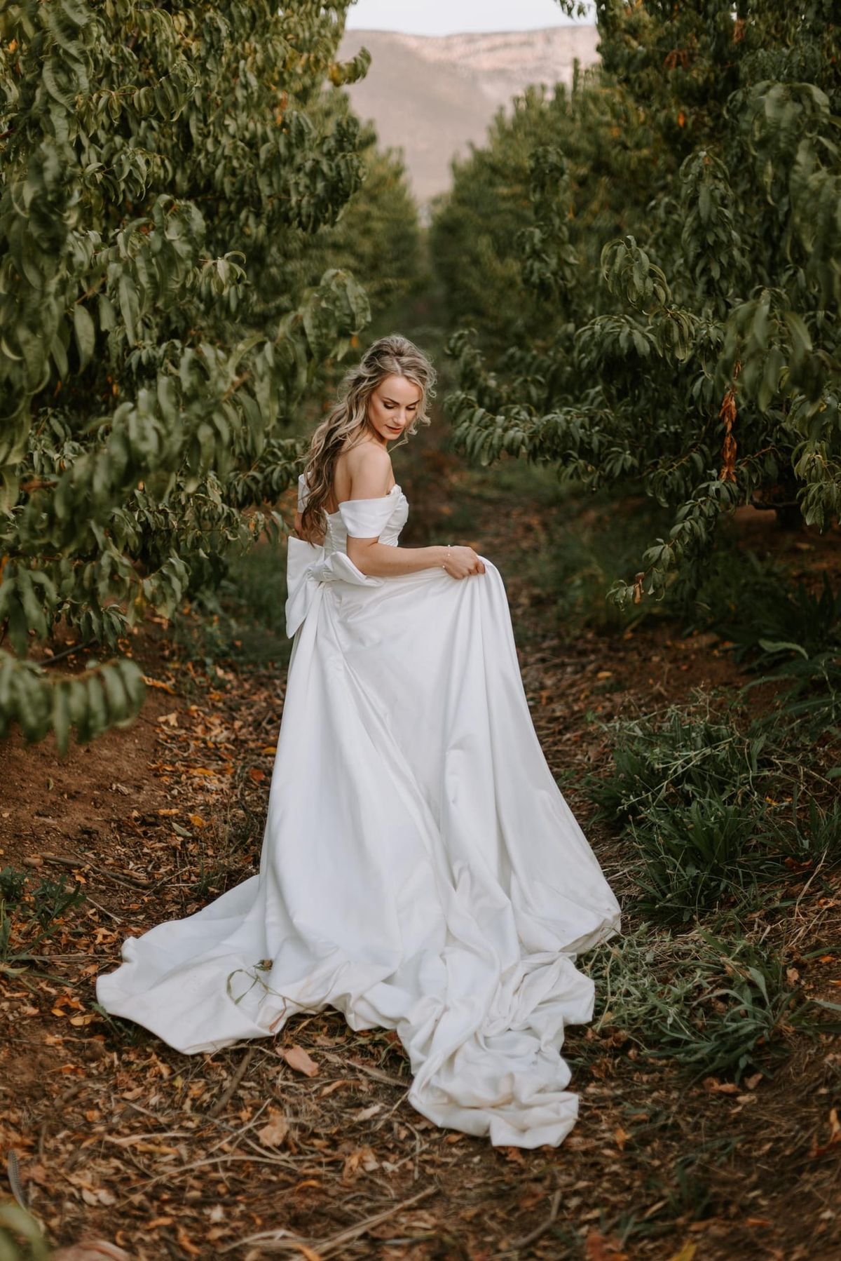 Custom Made Wedding Dresses design 4