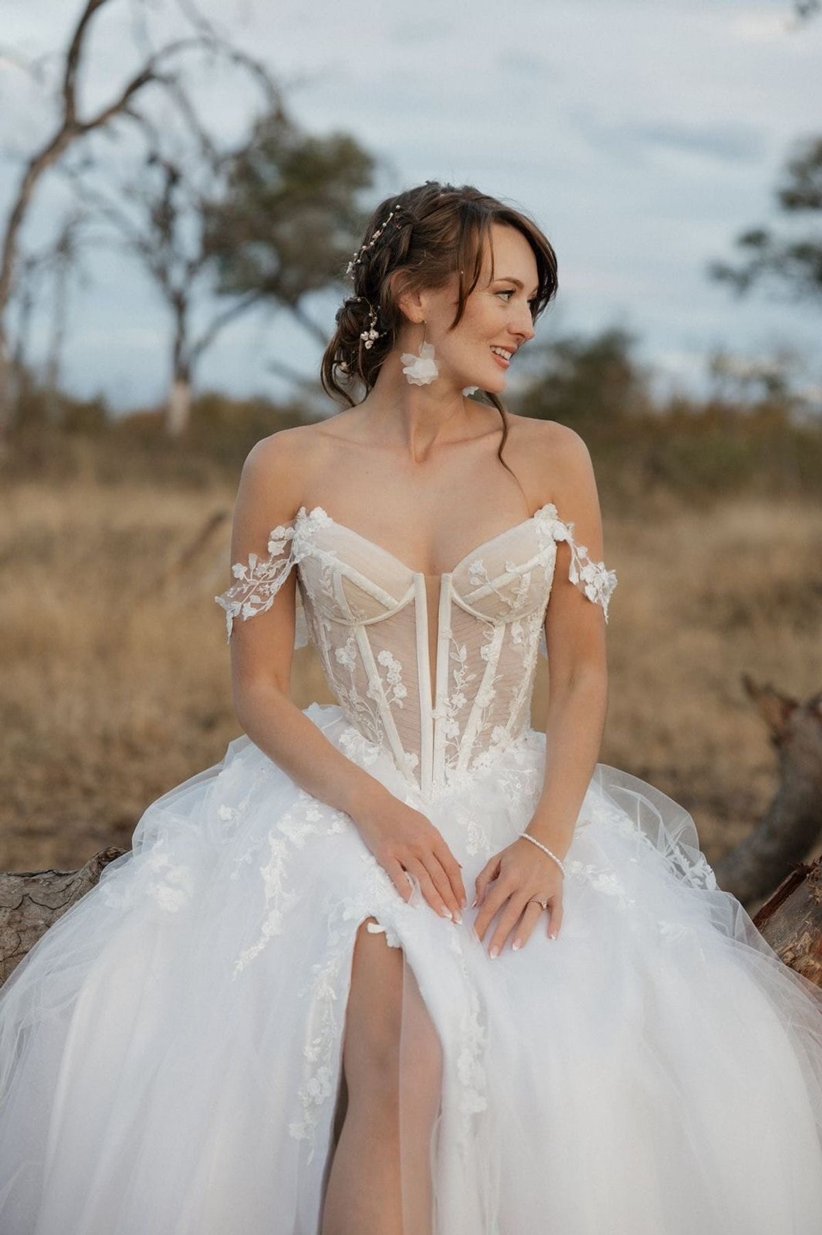 Modern Wedding Dresses for the Contemporary Bride design 9