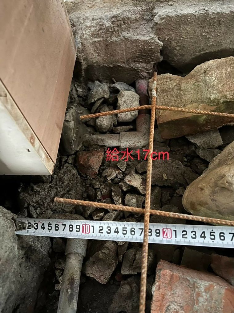 一到四樓電箱、弱電箱垂直整合,線路集中好管理,老舊管線一次換新。
